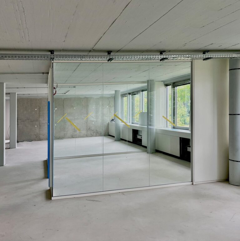 KERNSANIERUNG BÜROGEBÄUDE