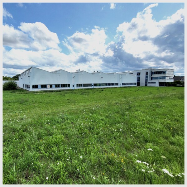 NEU- UND UMBAU BETRIEBSZENTRUM 
#sunds #architektur #neubau #logistikhalle #inplanung #seidgespannt #östringen